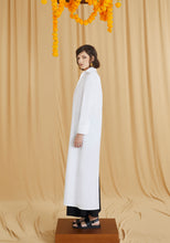 Load image into Gallery viewer, Assymteric Trench-Shirt