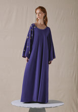 Load image into Gallery viewer, Purple Embroidered Kaftan
