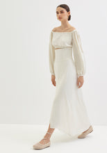 Load image into Gallery viewer, Cropped linen top