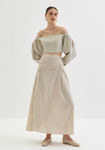 Load image into Gallery viewer, Cropped Off-Shoulder Top