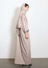 Load image into Gallery viewer, Light wool Beige Abaya & Shayla