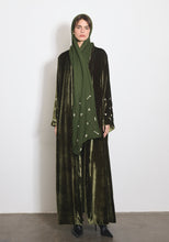 Load image into Gallery viewer, Velvet Moss Abaya & Shayla