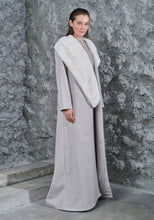 Load image into Gallery viewer, farwa Coat