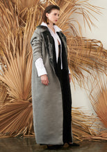 Load image into Gallery viewer, Farwa Coat