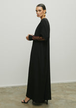 Load image into Gallery viewer, ASSIR ABAYA MAROON /SHAYLA