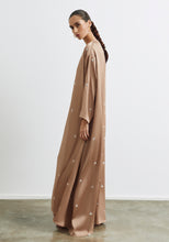 Load image into Gallery viewer, Nude Abaya &amp; Shayla in Triangles Style
