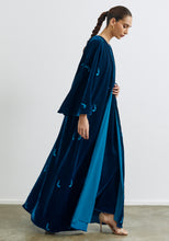 Load image into Gallery viewer, Velvet teal Abaya &amp; Shayla in khanjar Style
