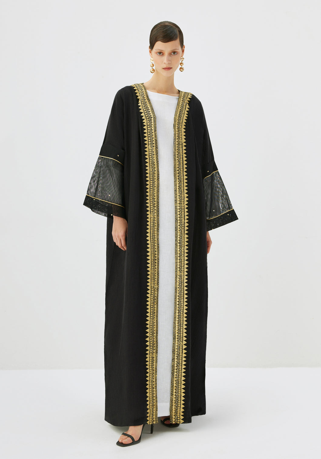 Full Bisht Abaya with Gold Embroidery and Shayla