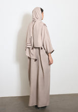 Load image into Gallery viewer, Light wool Beige Abaya &amp; Shayla
